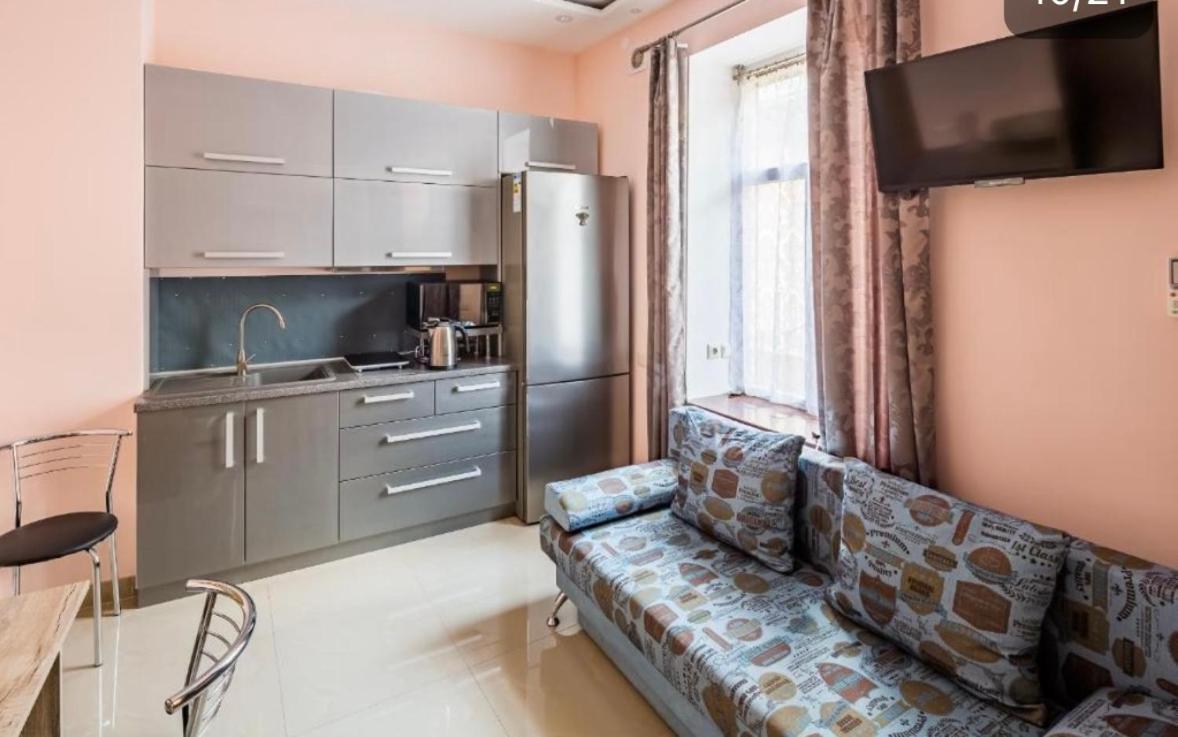 Apartment Svobody Lviv Exterior photo